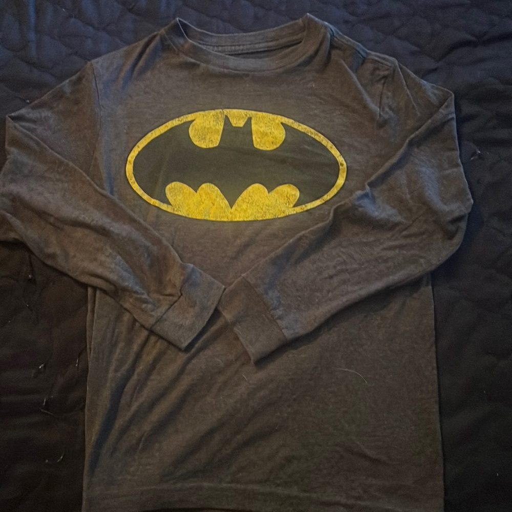 Woman’s classic authentic Batman shirt very comfortable and soft! Size medium